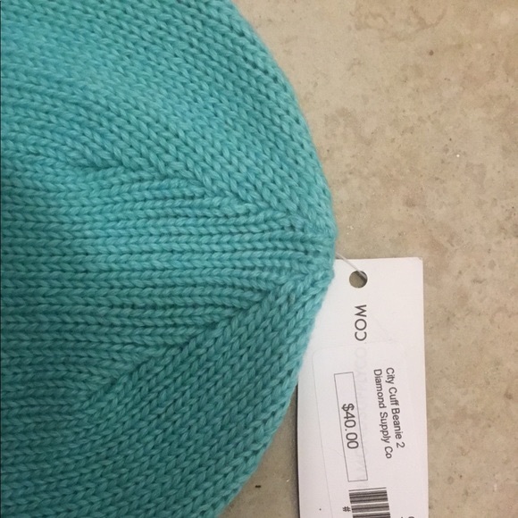 BNWT DIAMOND SUPPLY CO City Cuff Beanie Tiffany - Picture 3 of 4